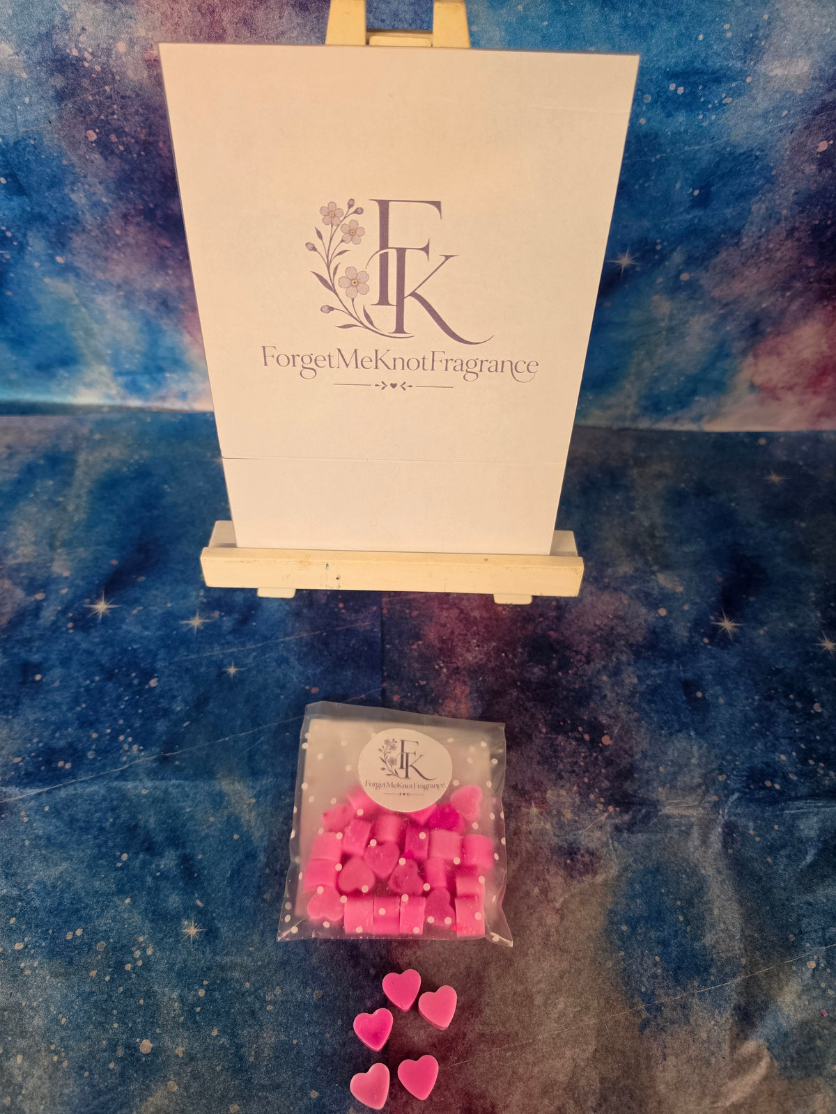 Jelly Bean Little Hearts Wax Melts 25 Pack by ForgetMeKnotFragrance in polka dot gift bag